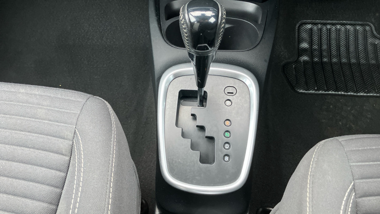 Toyota Yaris 1.5 Hybrid Icon Tech 5dr CVT Hybrid Hatchback